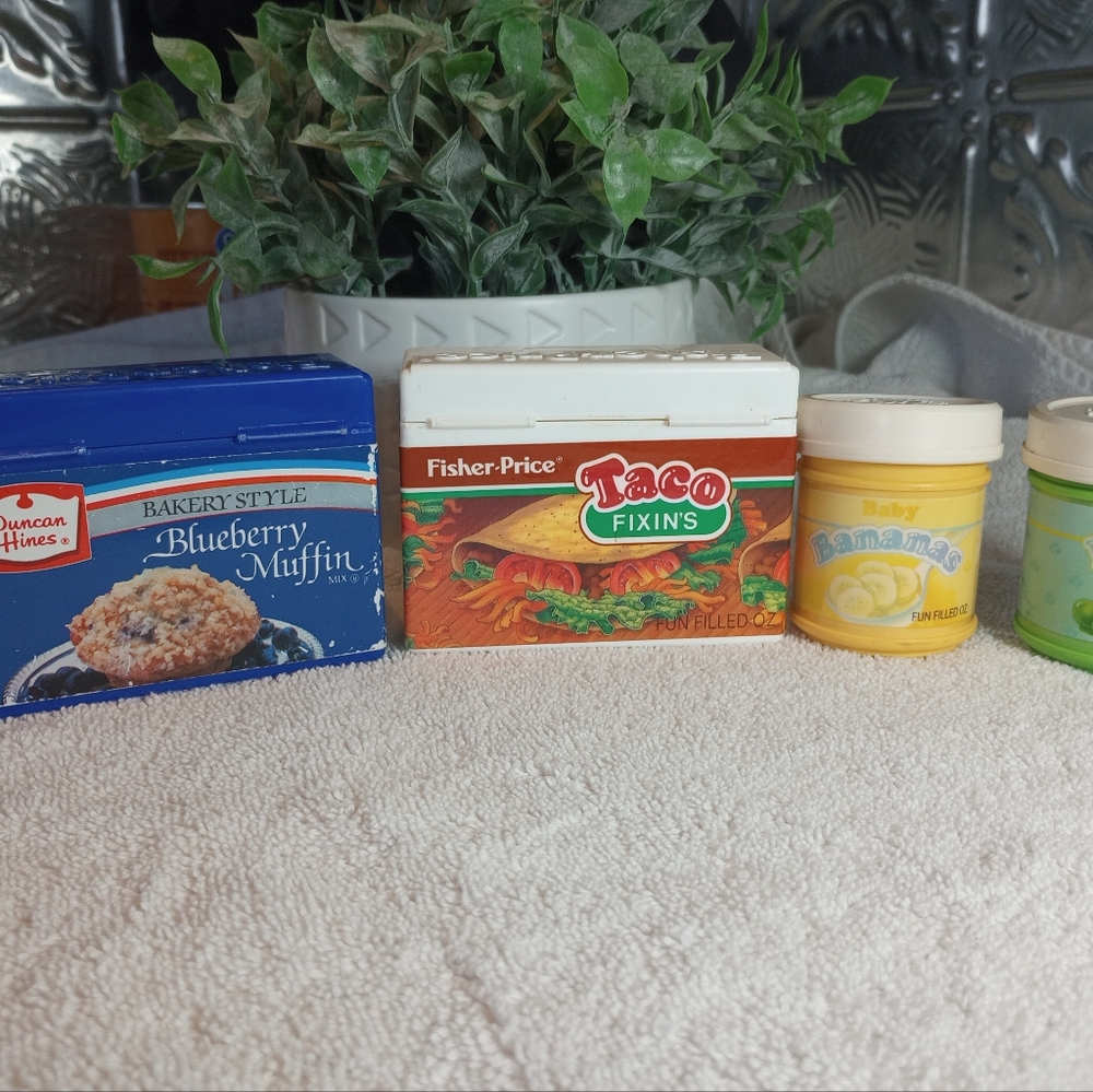 1987 Fisher Price Fun With Food Lot Peas Bananas Taco Fixins Blueberry Muffin 4